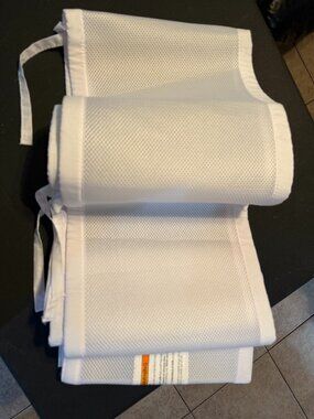 HALO Innovations Breathable Mesh Crib Liner Full Size Crib - Classic White (158)